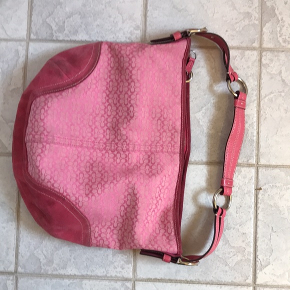 Coach pink purse. Real Coach brand. - Picture 8 of 14